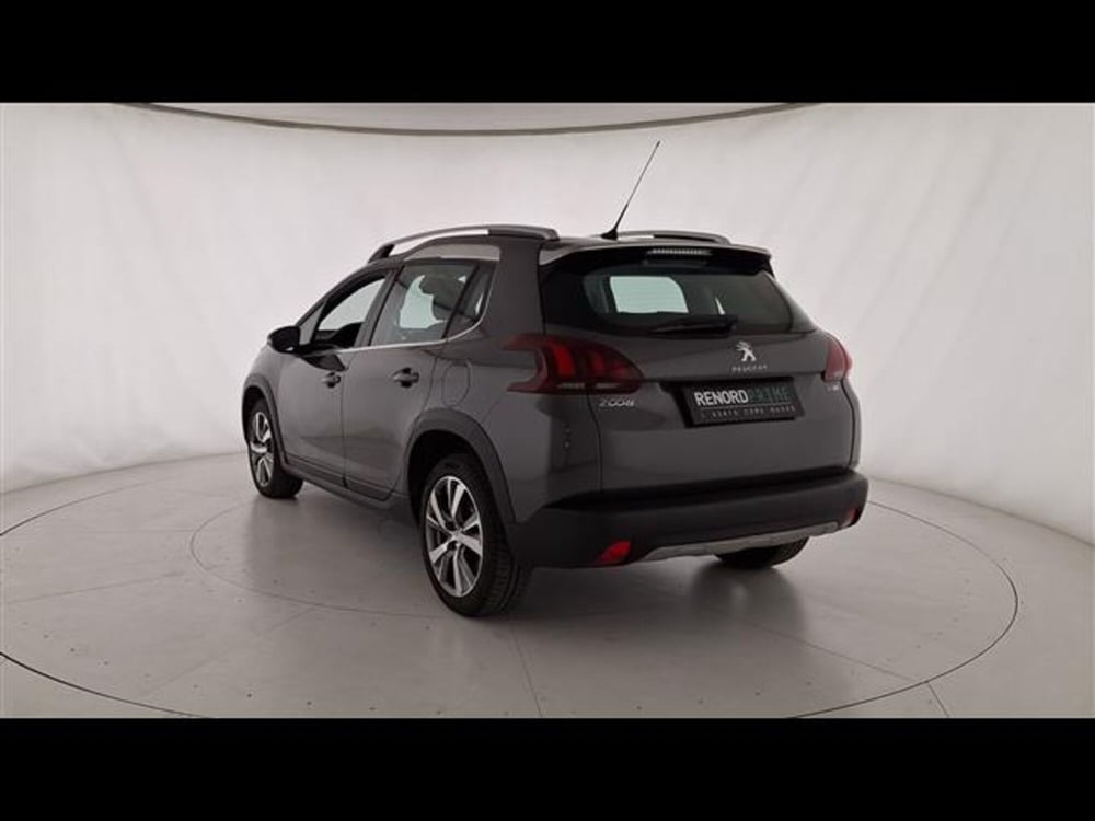Peugeot 2008 usata a Milano (6)