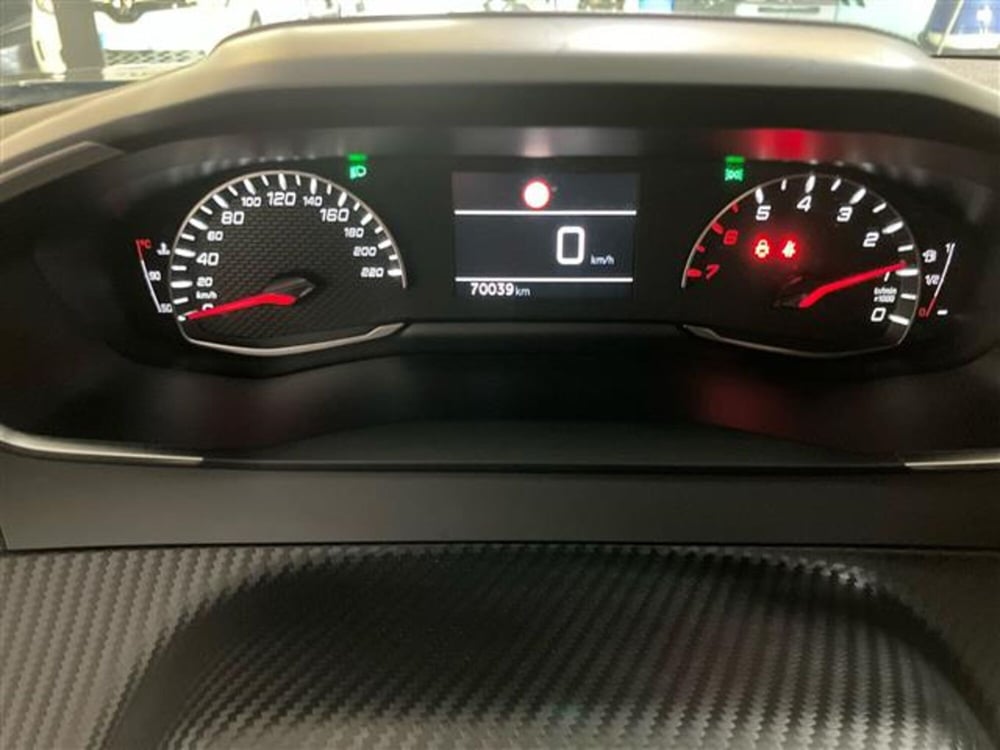 Peugeot 2008 usata a Como (15)