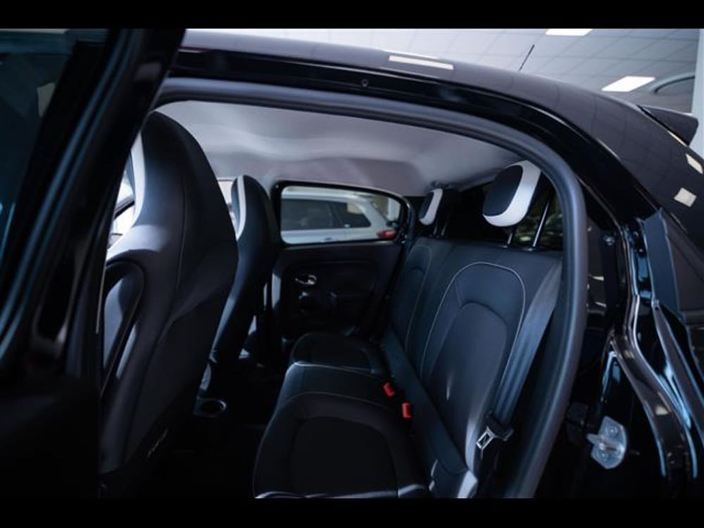 Renault Twingo usata a Torino (8)