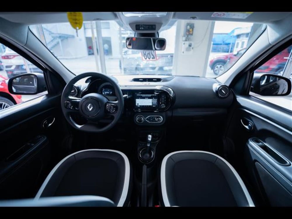 Renault Twingo usata a Torino (9)
