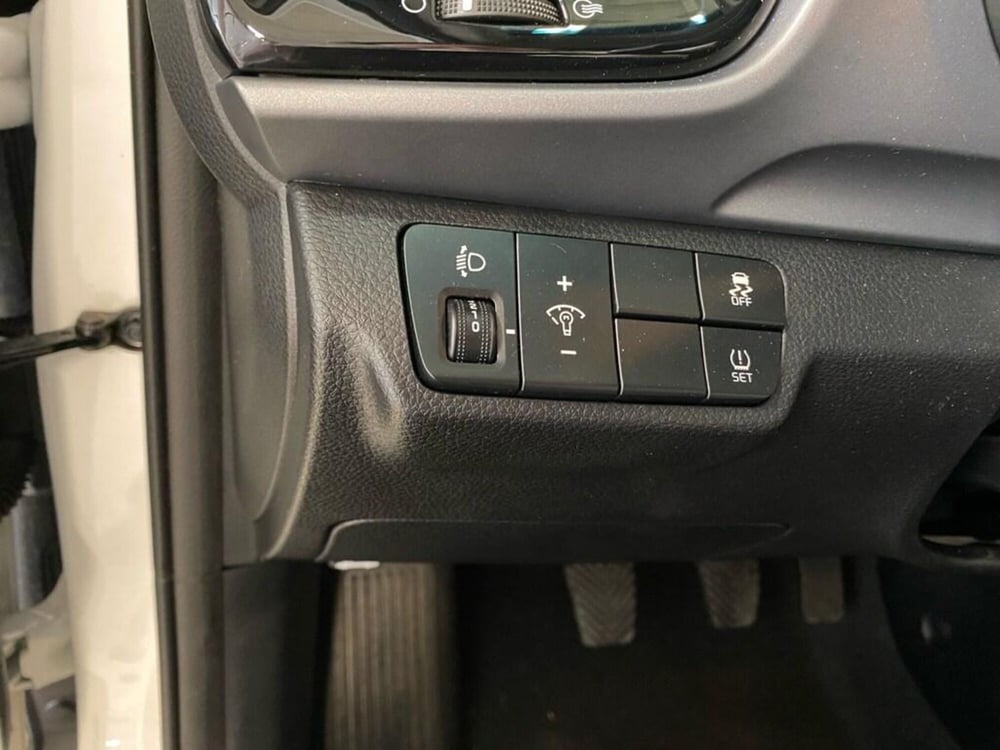 Kia Stonic usata a Torino (14)