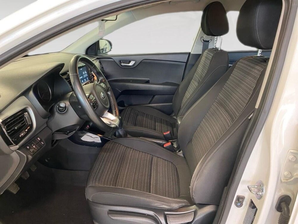 Kia Stonic usata a Torino (6)