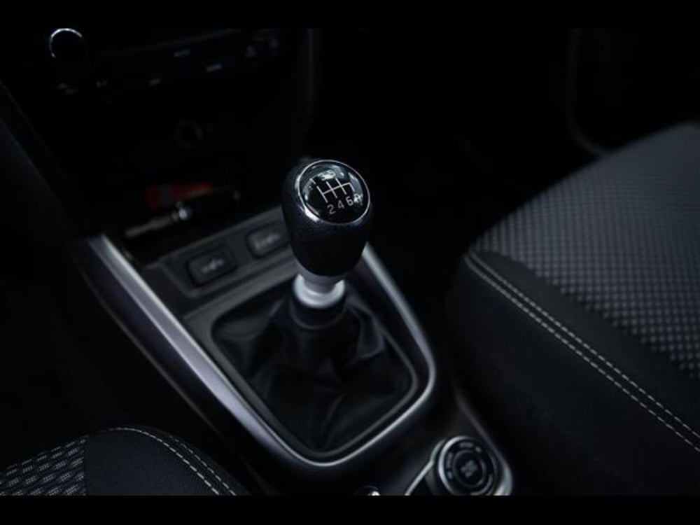 Suzuki Vitara usata a Torino (8)