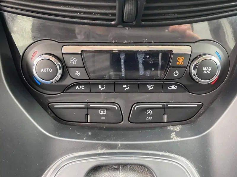 Ford Kuga usata a Torino (10)