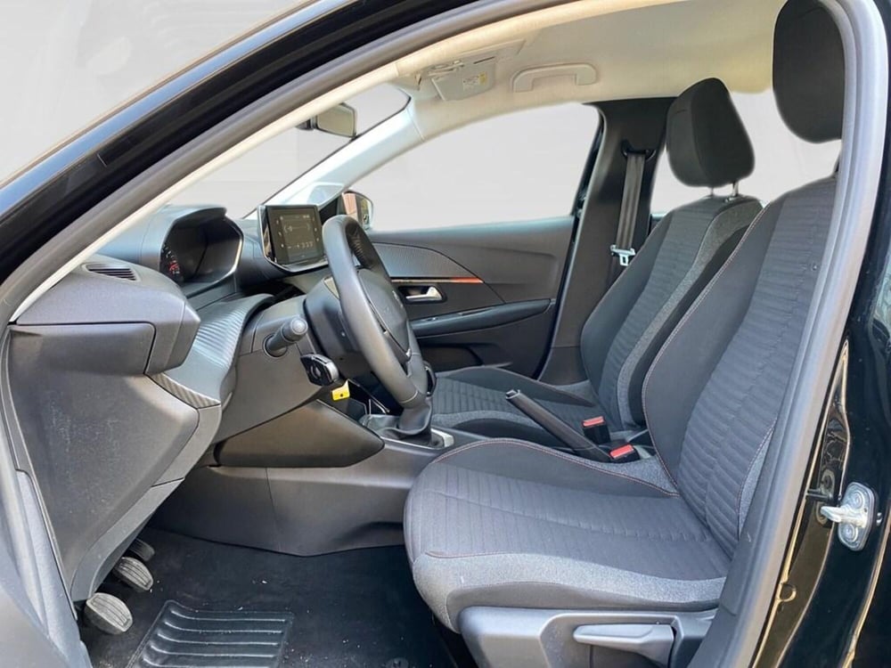Peugeot 208 usata a Torino (7)