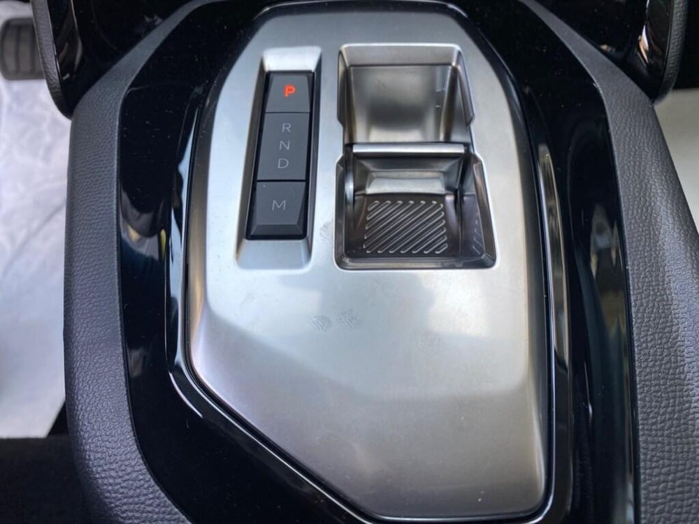 Peugeot 208 nuova a Torino (12)