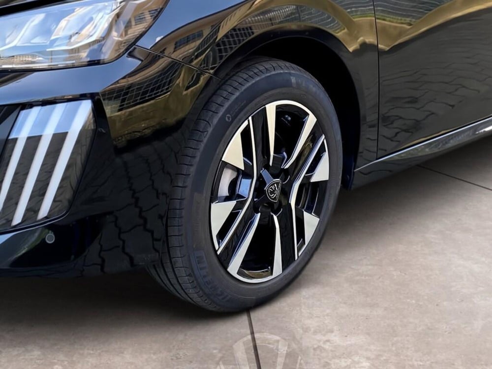Peugeot 208 nuova a Torino (15)