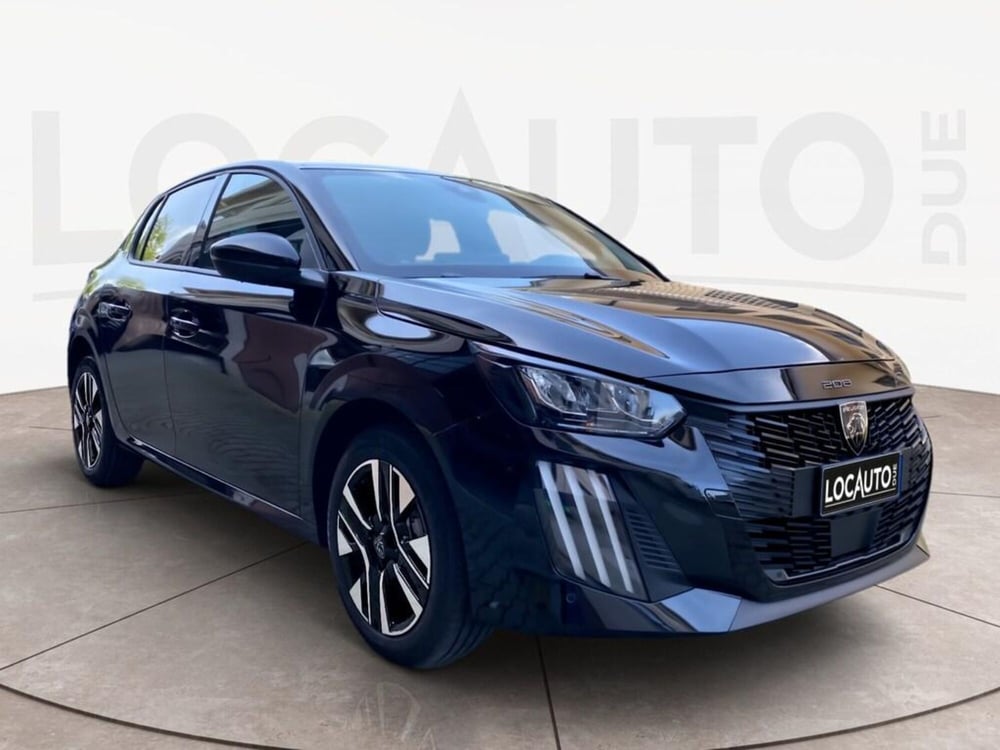 Peugeot 208 nuova a Torino (3)