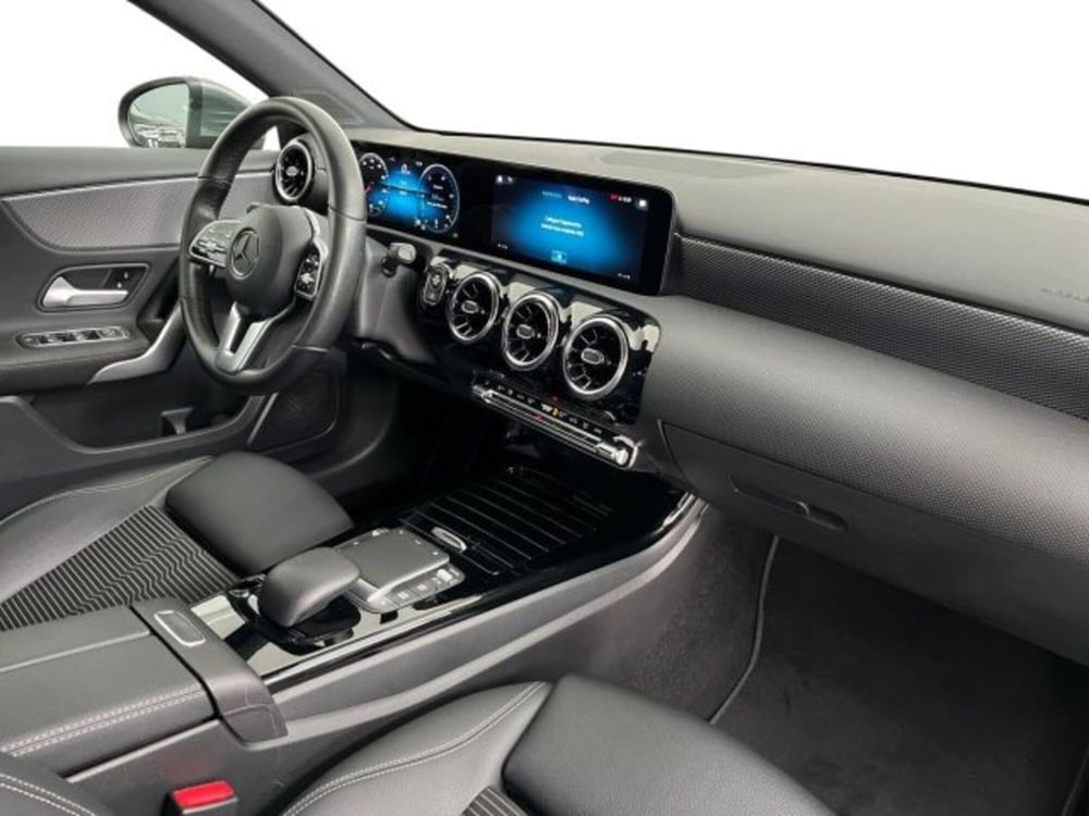 Mercedes-Benz Classe A Sedan usata a Verona (15)
