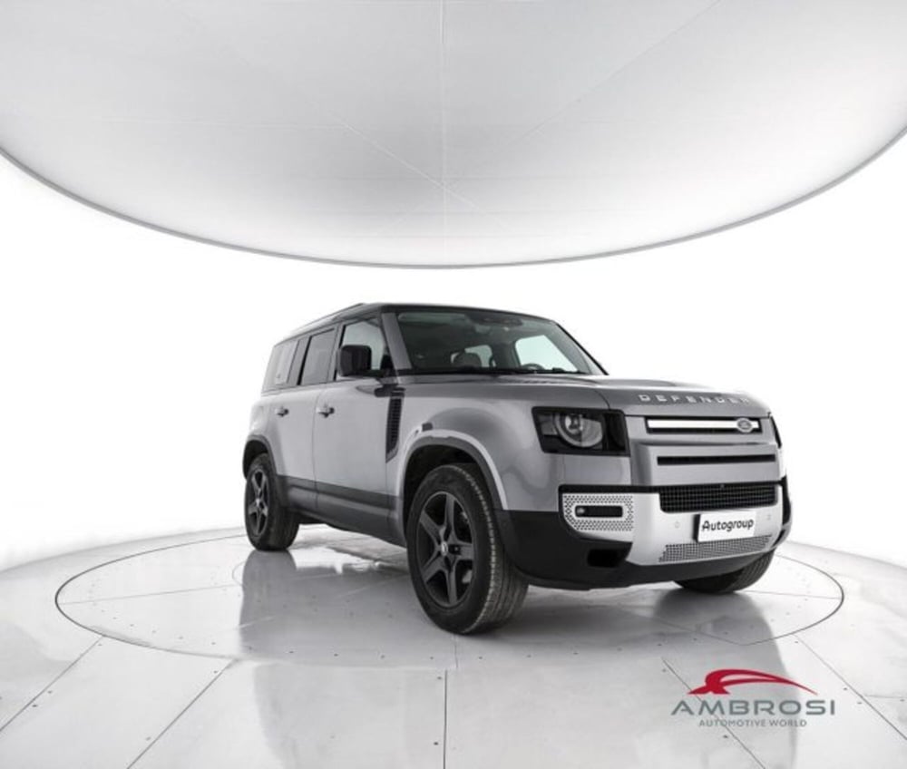 Land Rover Defender usata a Perugia (2)