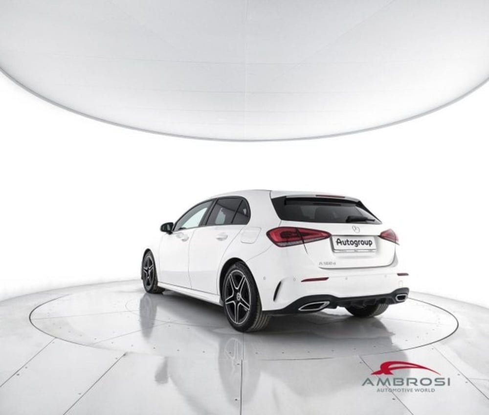 Mercedes-Benz CLA Shooting Brake usata a Perugia (4)