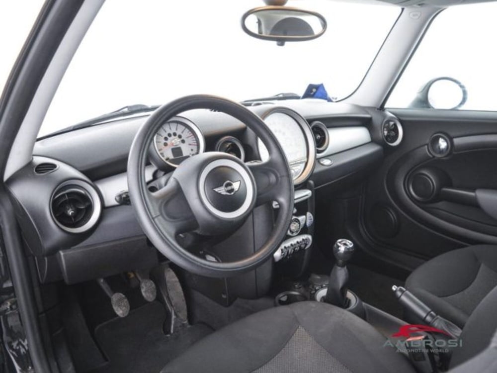 MINI Mini usata a Perugia (8)