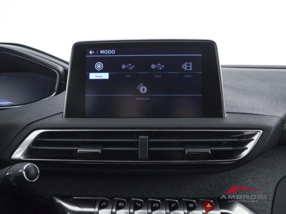 Peugeot 3008 usata a Perugia (14)