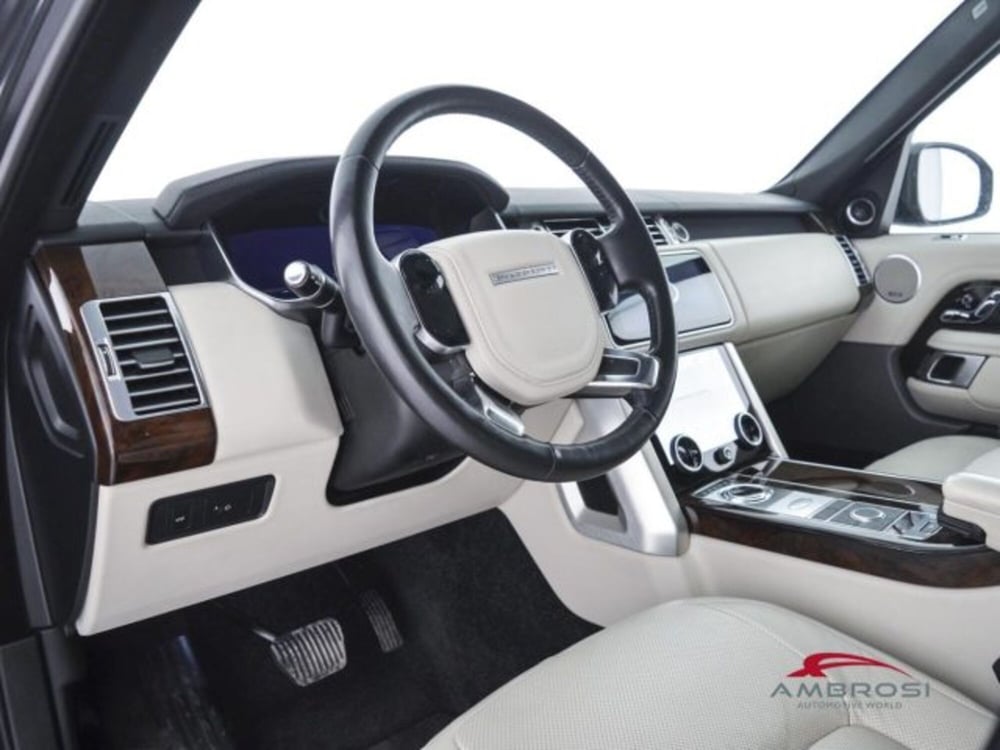 Land Rover Range Rover usata a Perugia (8)