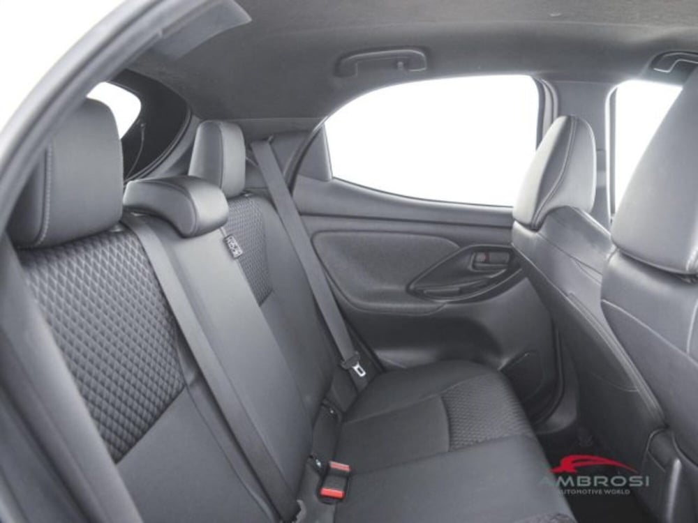Toyota Yaris usata a Perugia (11)