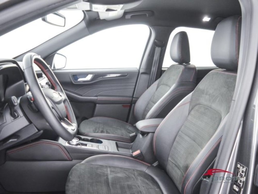 Ford Kuga usata a Perugia (9)