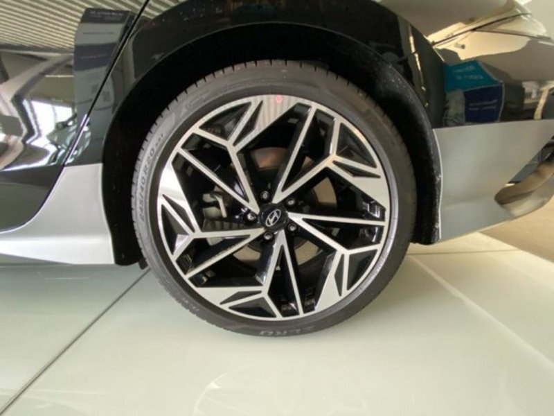 Hyundai Ioniq 5 nuova a Treviso (18)