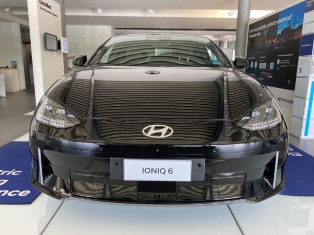 Hyundai Ioniq 5 nuova a Treviso (2)