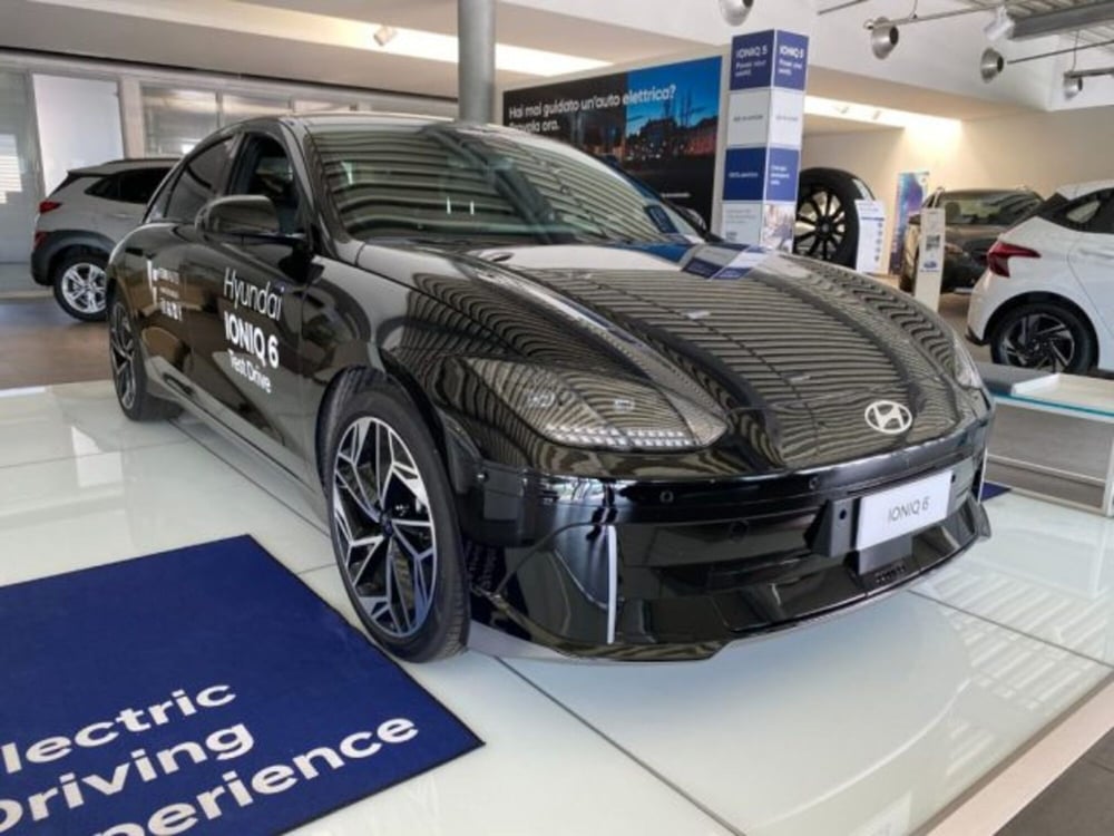 Hyundai Ioniq 5 nuova a Treviso (3)