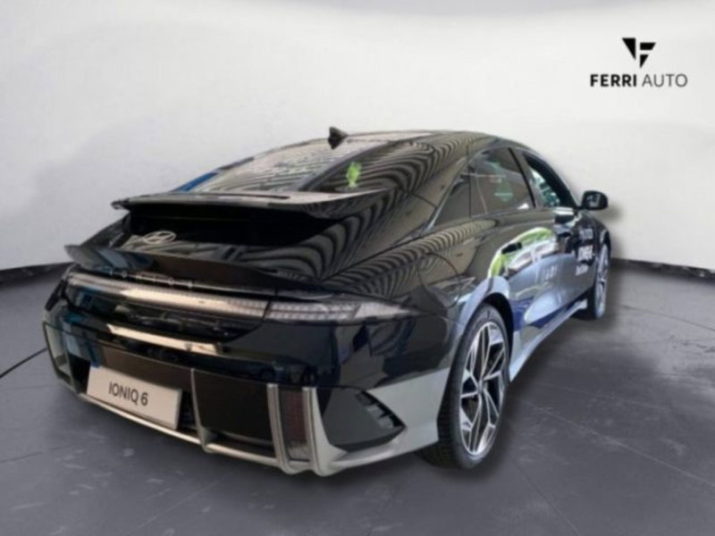 Hyundai Ioniq 5 nuova a Treviso (4)