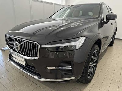 Volvo XC60 B4 (d) AWD Geartronic Momentum N1 del 2022 usata a Civitanova Marche