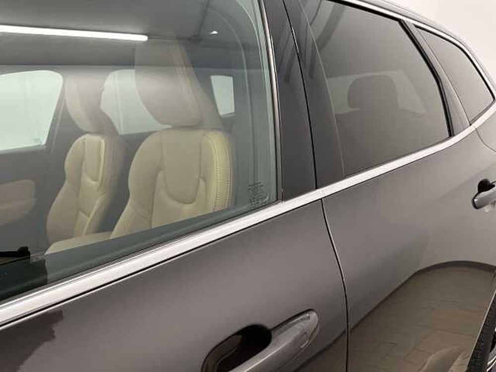 Volvo XC60 usata a Macerata (20)