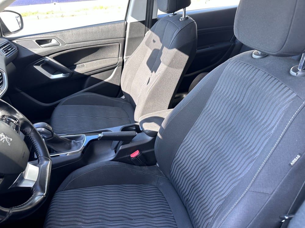 Peugeot 308 SW usata a Frosinone (11)