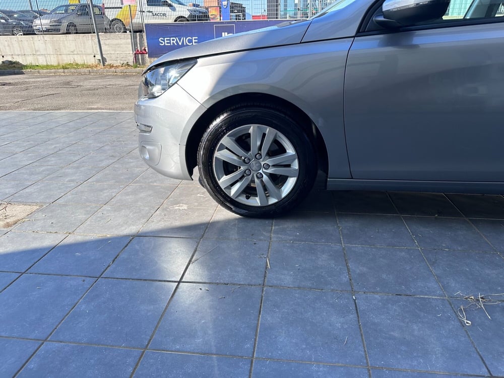 Peugeot 308 SW usata a Frosinone (16)