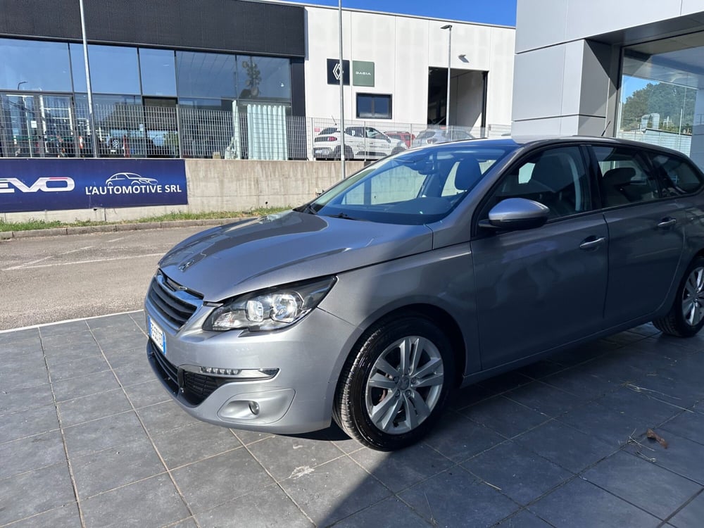 Peugeot 308 SW usata a Frosinone (17)