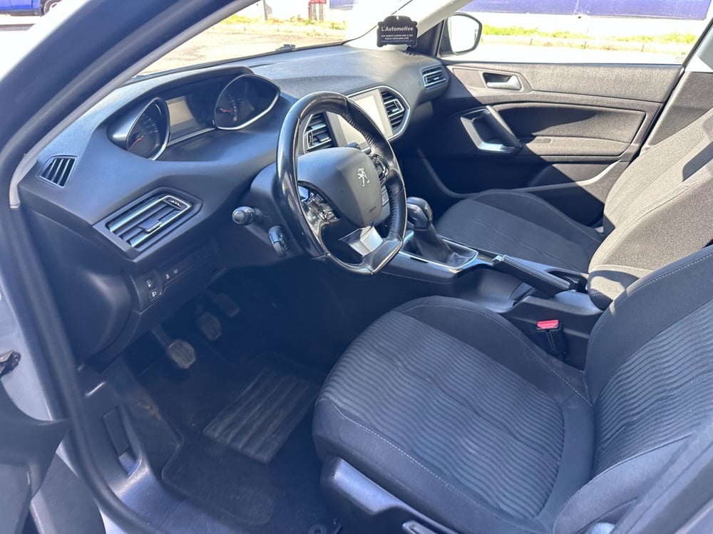 Peugeot 308 SW usata a Frosinone (4)