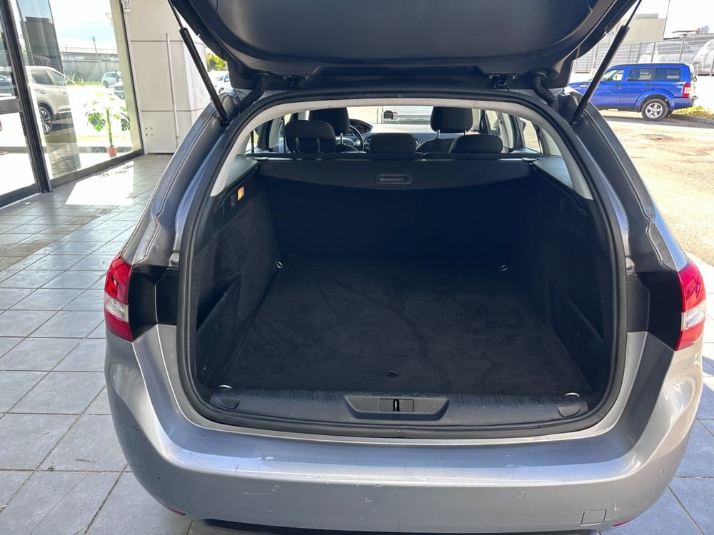 Peugeot 308 SW usata a Frosinone (5)