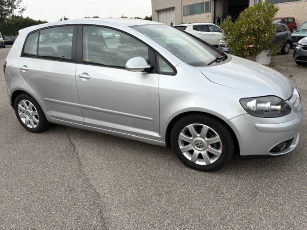 Volkswagen Golf Plus usata a Varese (2)