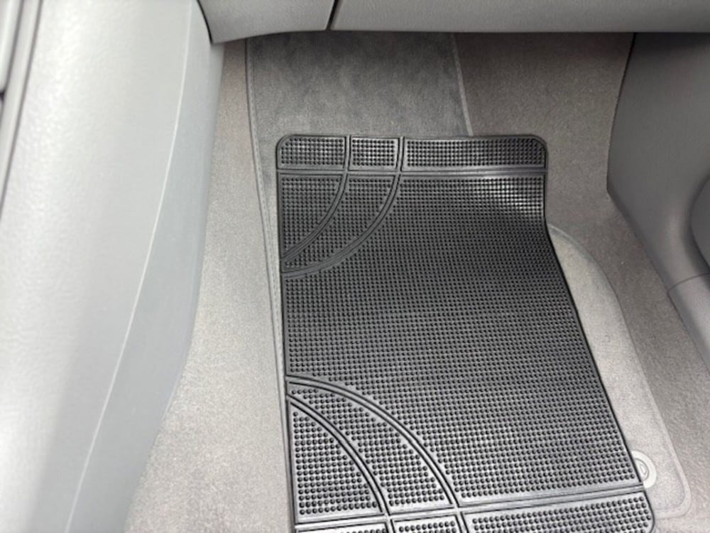 Volkswagen Golf Plus usata a Varese (8)