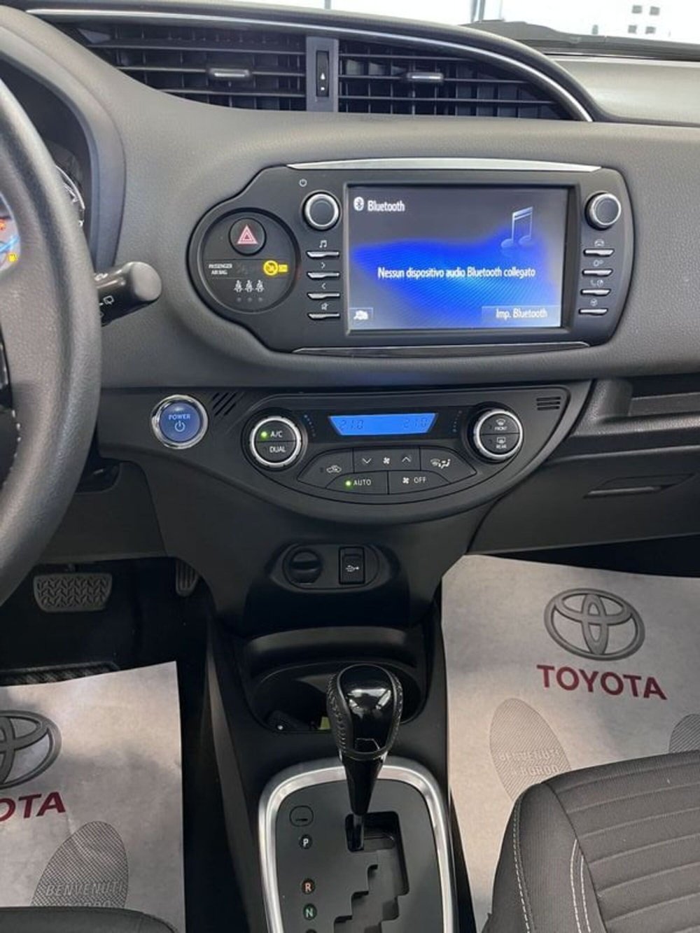 Toyota Yaris usata a Prato (12)