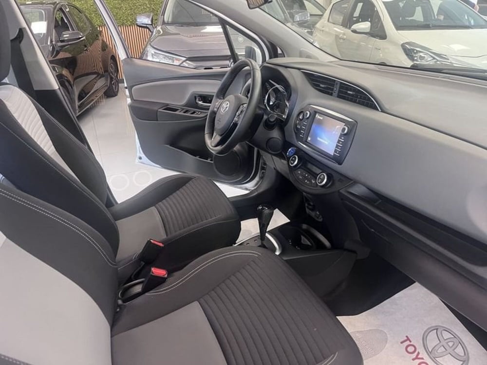 Toyota Yaris usata a Prato (8)
