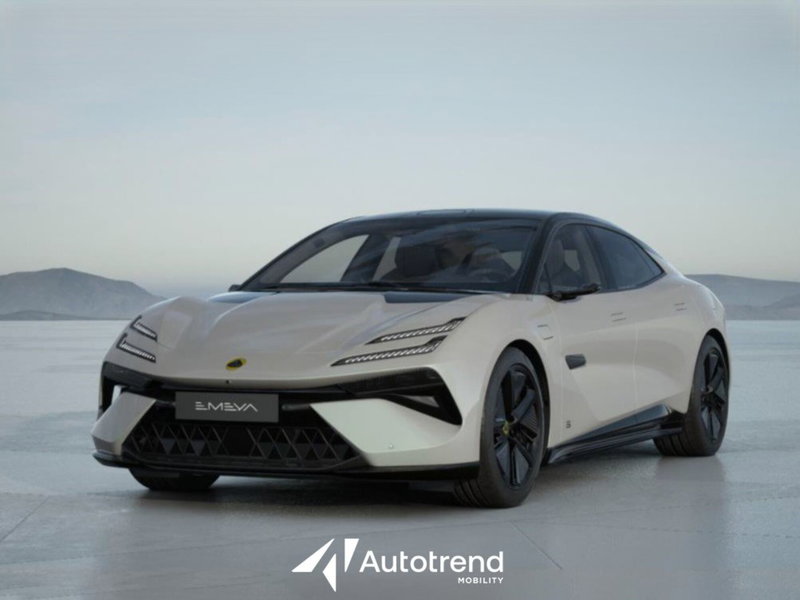 Lotus Emeya usata a Bari