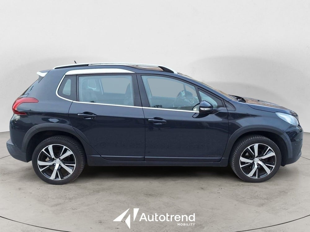 Peugeot 2008 usata a Bari (5)
