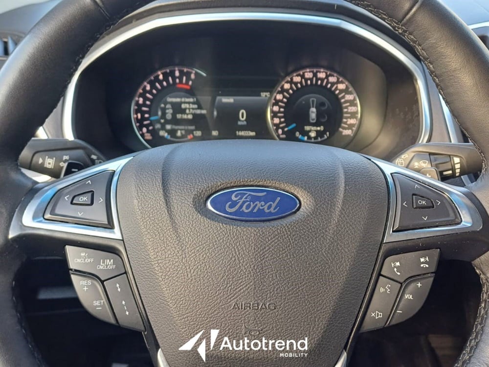 Ford Edge usata a Bari (9)