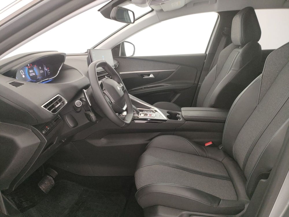 Peugeot 3008 usata a Caserta (11)