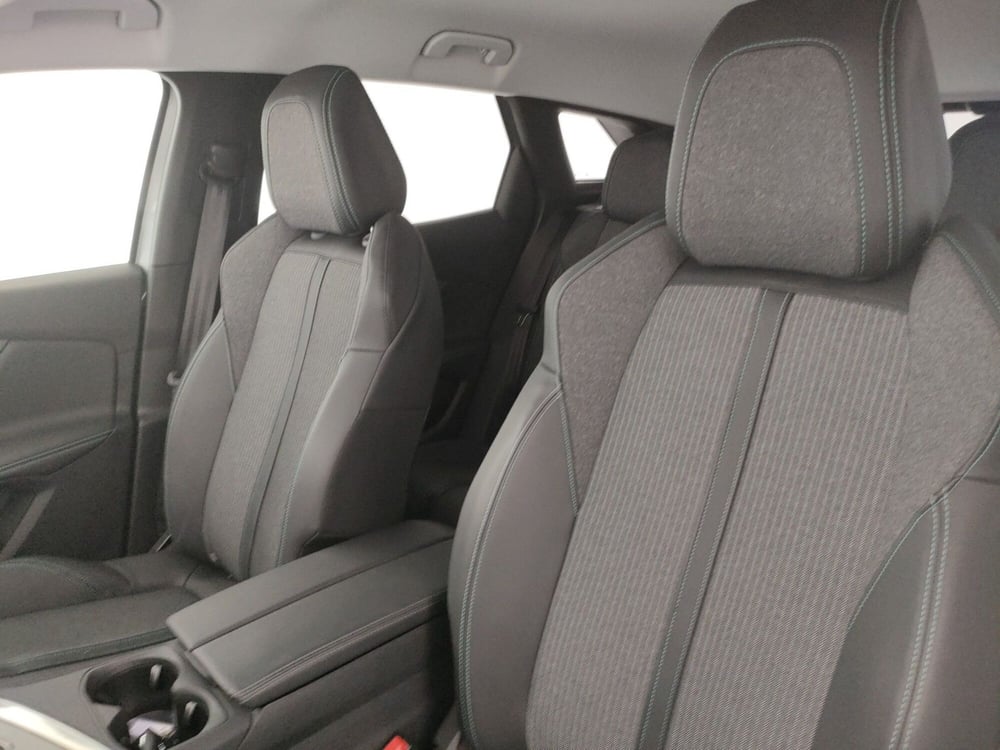 Peugeot 3008 usata a Caserta (13)