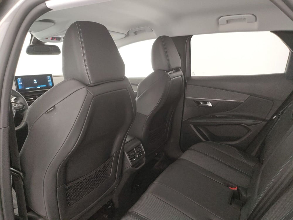 Peugeot 3008 usata a Caserta (20)