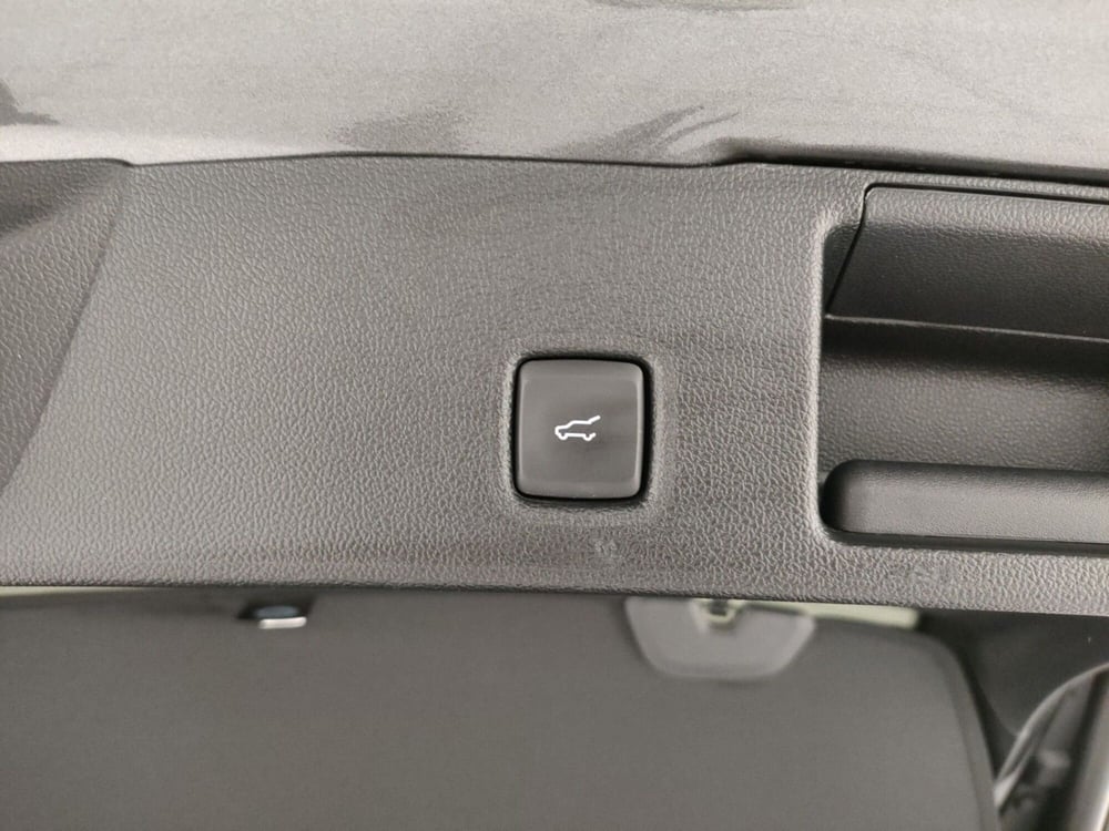 Ford Kuga usata a Roma (11)