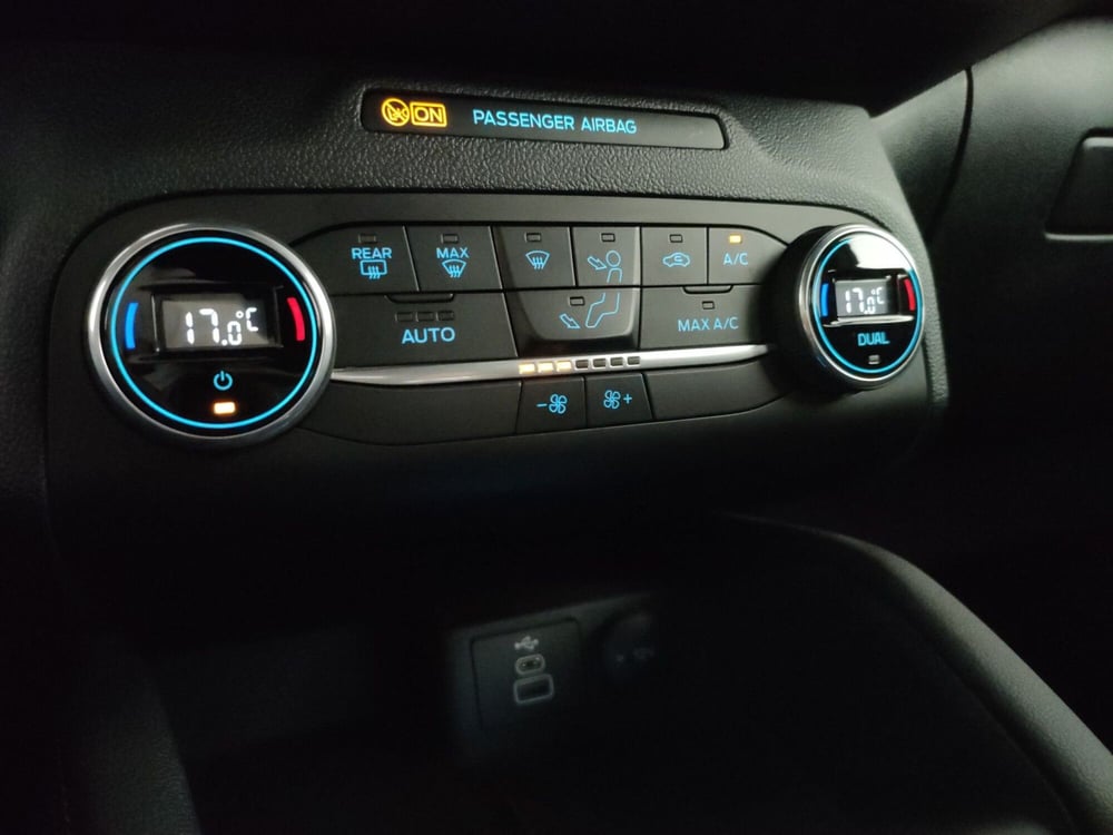 Ford Kuga usata a Roma (15)