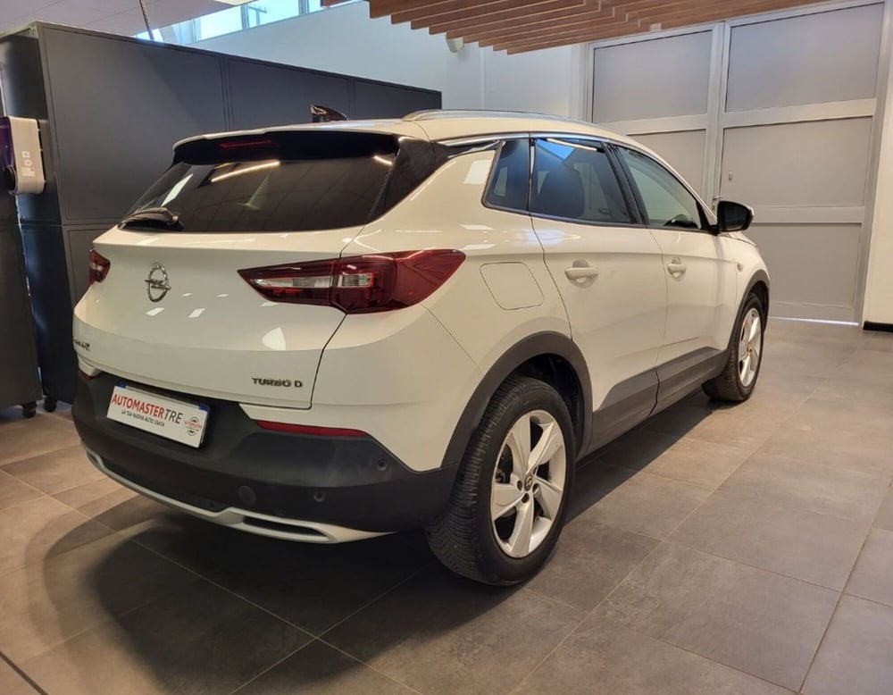 Opel Grandland X usata a Ferrara (17)