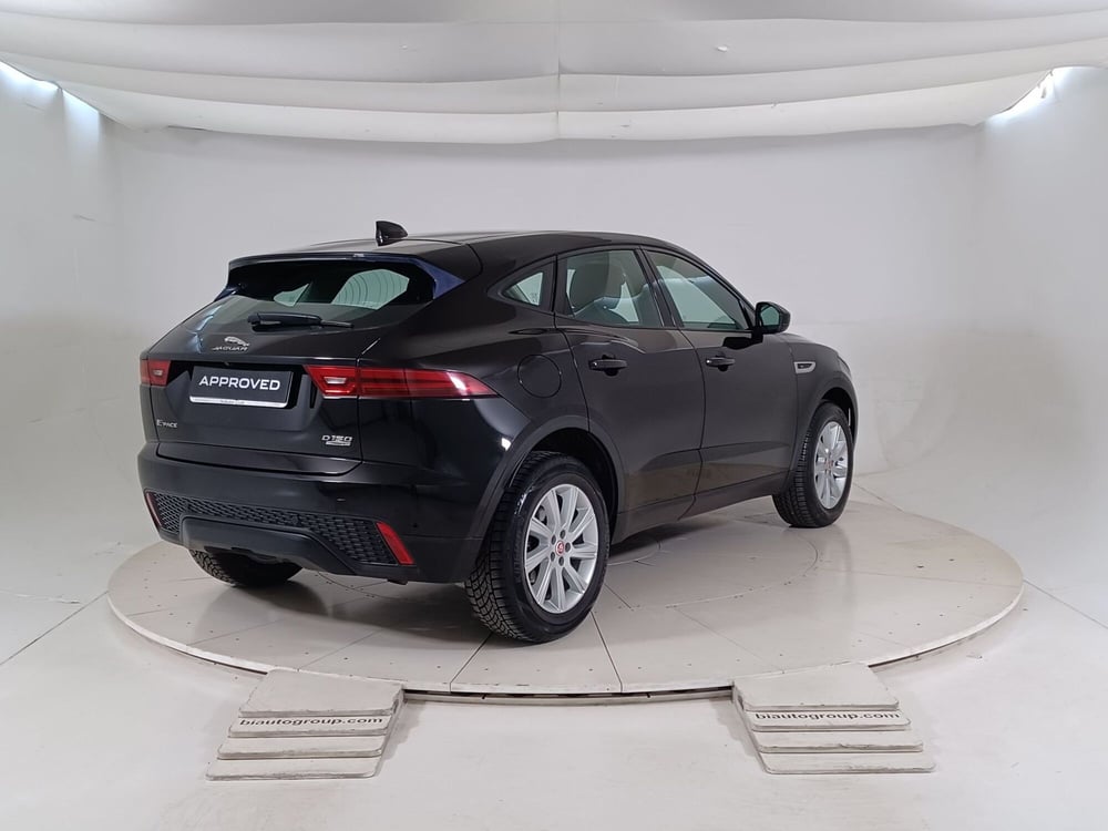 Jaguar E-Pace usata a Torino (2)