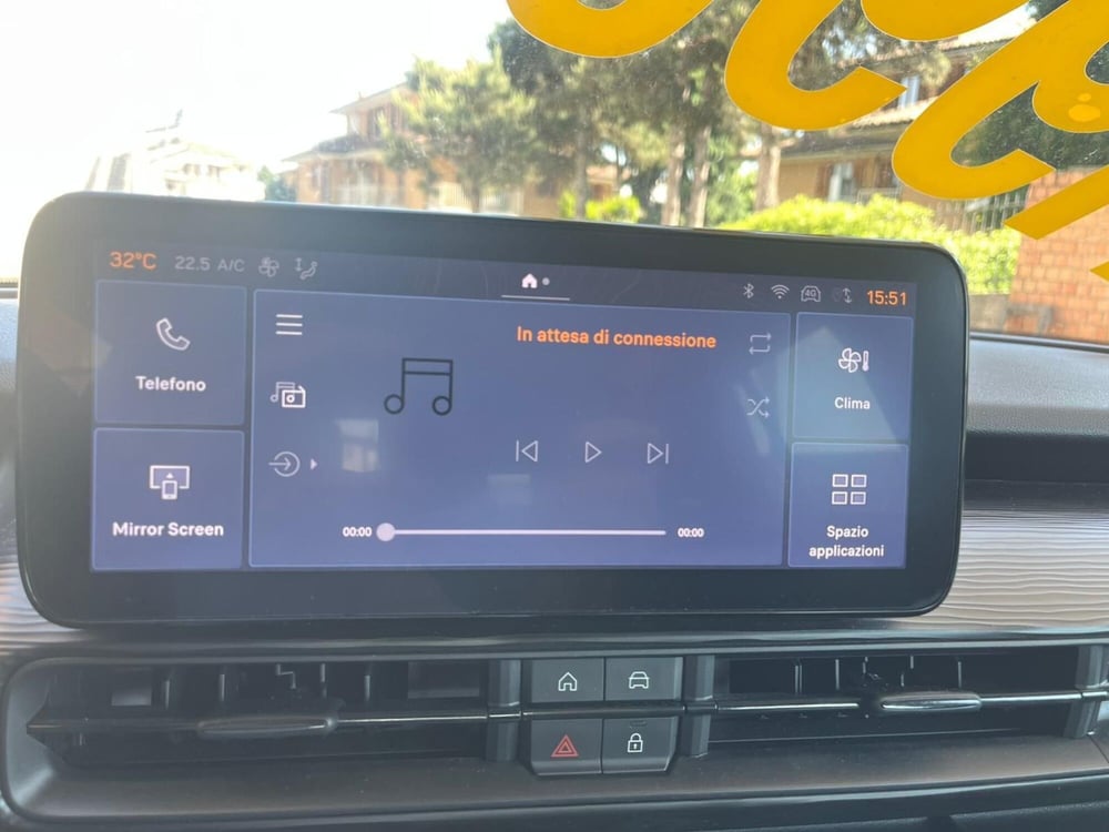 Jeep Avenger usata a Milano (18)