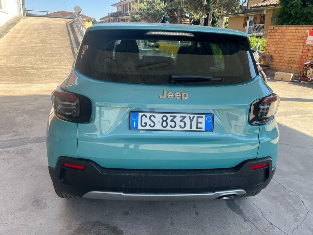Jeep Avenger usata a Milano (8)
