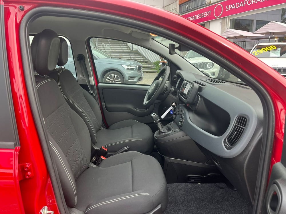 Fiat Panda Cross nuova a Milano (12)
