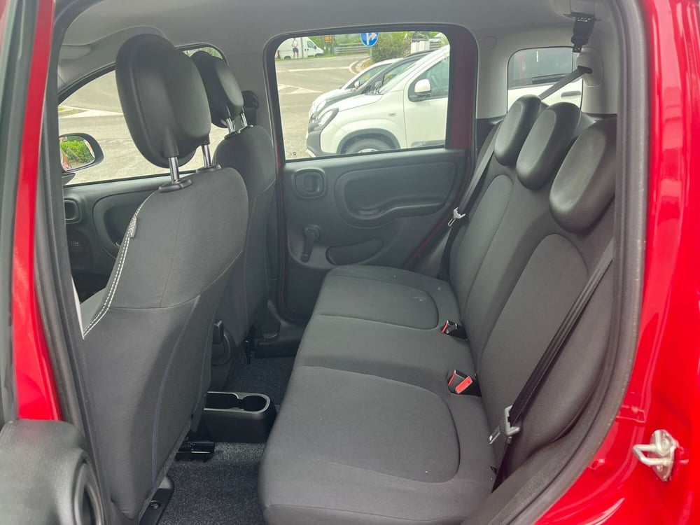 Fiat Panda Cross nuova a Milano (13)