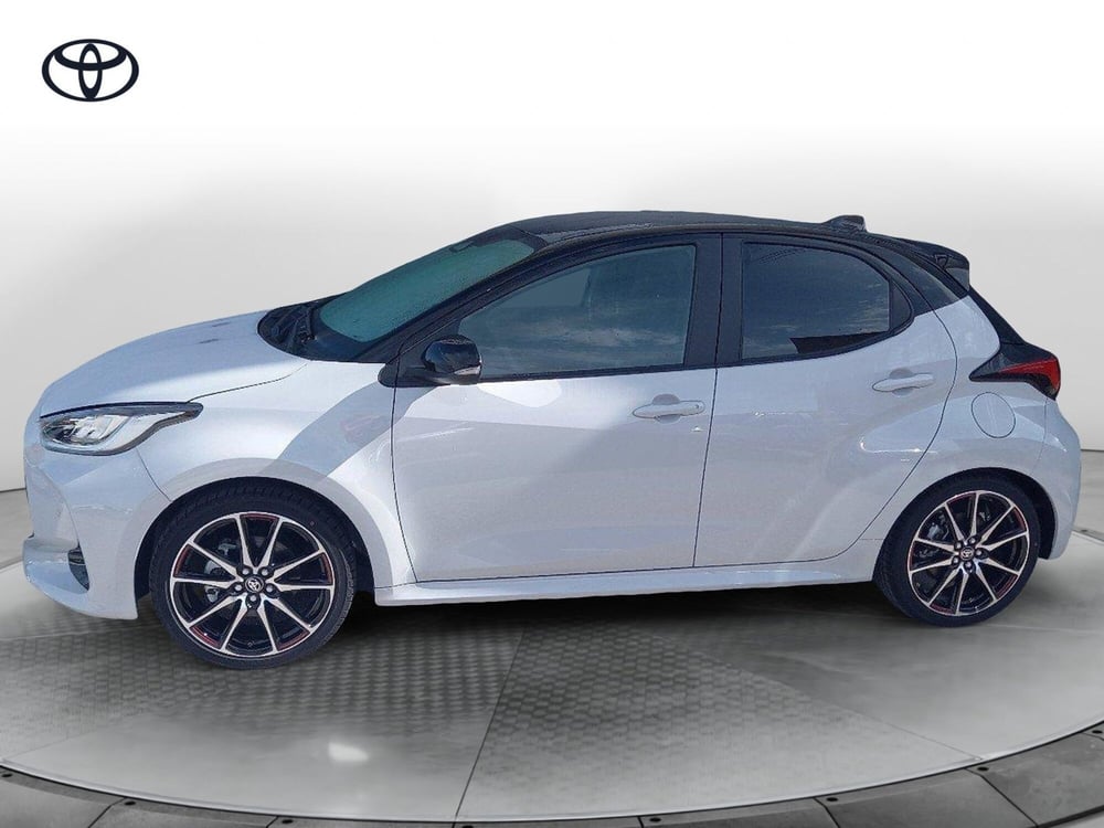 Toyota Yaris GR Sport usata a Catania (2)